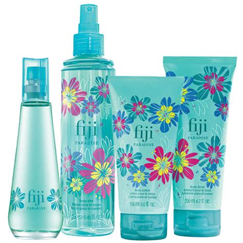 floral aquatic perfume